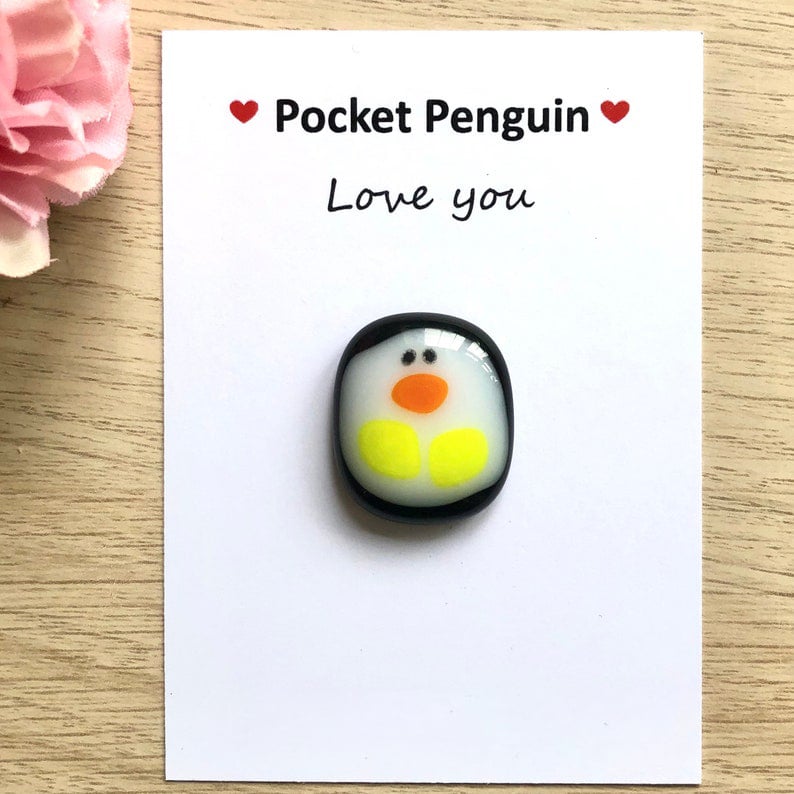 (❤️Early Mother's Day Promotion- SAVE 49% OFF)A Little Pocket Penguin Hug