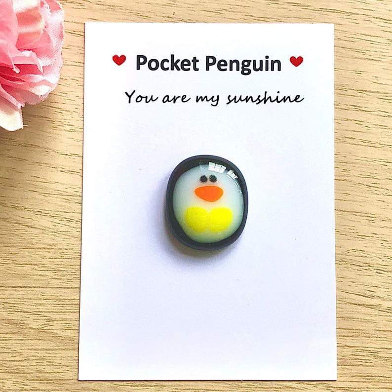 (❤️Early Mother's Day Promotion- SAVE 49% OFF)A Little Pocket Penguin Hug